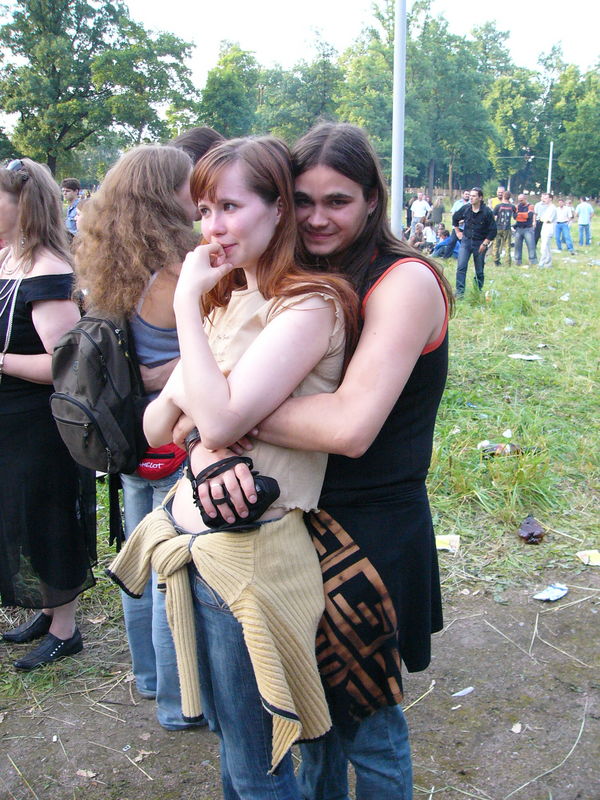 Фотографии -> Концерты -> Rock Palace Open Air в Пушкине (24 июля 2005) ->  Люди на концерте -> Люди на концерте - 057