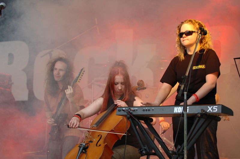 Фотографии -> Концерты -> Rock Palace Open Air II в Пушкине (29 июля 2006) ->  Wolfsangel -> Wolfsangel - 047