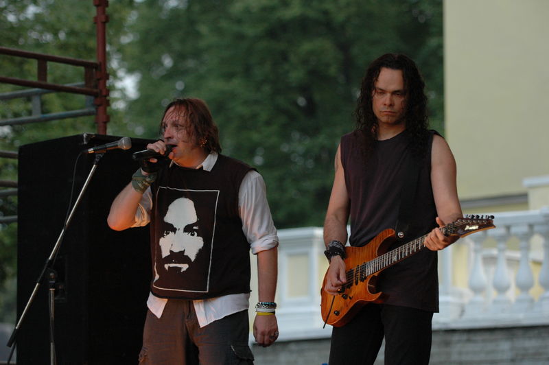 Фотографии -> Концерты -> Rock Palace Open Air II в Пушкине (29 июля 2006) ->  Ария -> Ария - 069