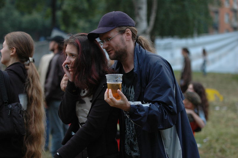 Фотографии -> Концерты -> Rock Palace Open Air II в Пушкине (29 июля 2006) ->  Люди на концерте -> Люди на концерте - 123