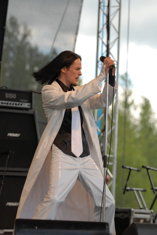 Фотографии -> Концерты -> Rock Palace Open Air IV в Пушкине (13-14 июня 2008) -> День первый ->  Черный Кузнец -> Черный Кузнец - 001