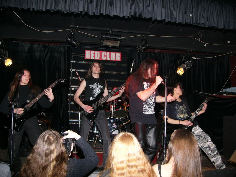 Фотографии -> Концерты -> Концерт в Red Club (31 марта 2005) ->  Чёрная Метка -> Чёрная Метка - 010