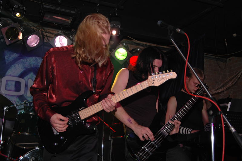 Фотографии -> Концерты -> Концерт в Red Club (9 октября 2005) ->  Sopor -> Sopor - 025