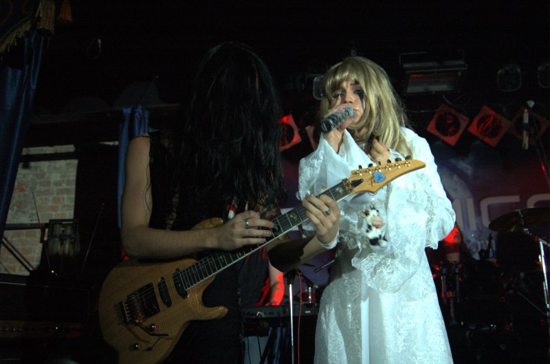 Фотографии -> Концерты -> Концерт в Red Club (9 октября 2005) ->  Atomica -> Atomica - 005