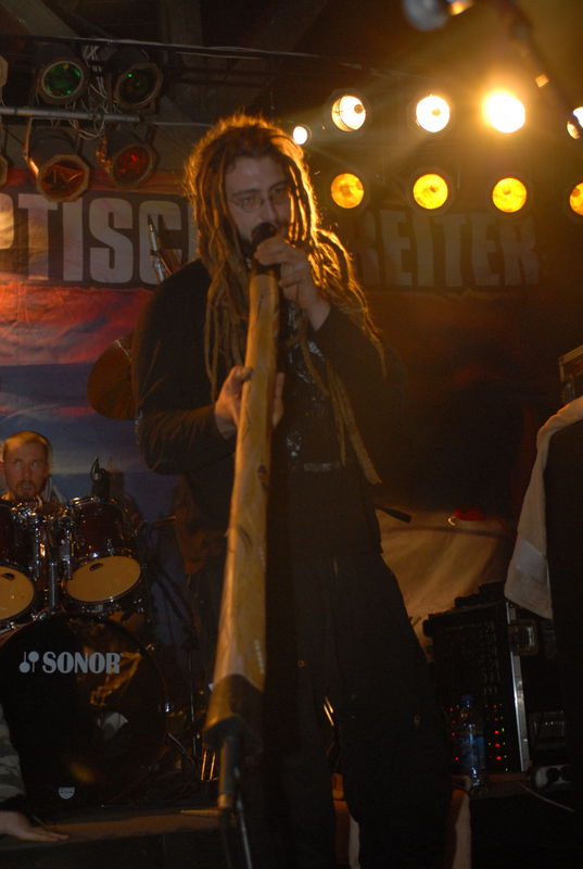 Фотографии -> Концерты ->  Die Apokalyptischen Reiter в клубе Roks (28.01.2007) -> Die Apokalyptischen Reiter в клубе Roks (28.01.2007) - 033