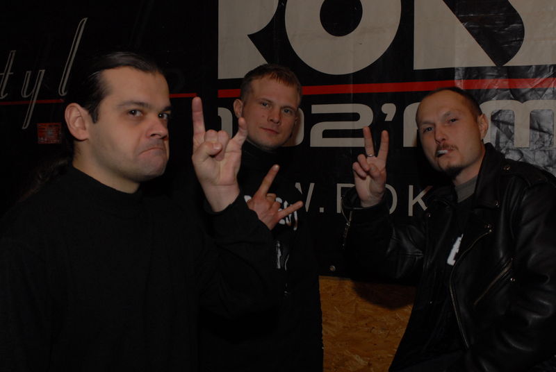 Фотографии -> Концерты -> Gorefest в клубе Roks (02.12.2007) ->  Люди на концерте -> Люди на концерте - 001