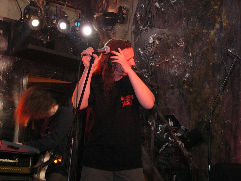 Фотографии -> Концерты -> Концерт в клубе Старый дом (21 мая 2004) ->  Stalwart -> Stalwart - 010