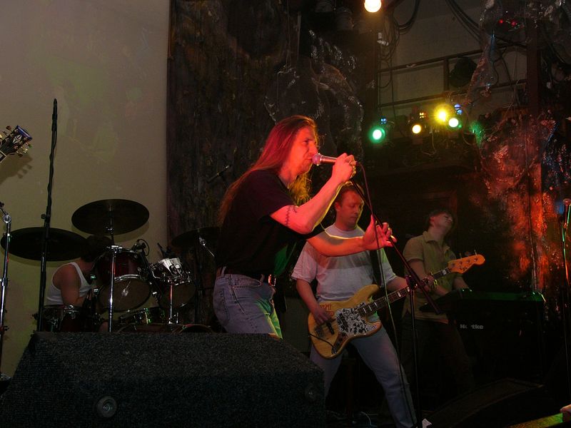 Фотографии -> Концерты -> Концерт в клубе Старый дом (21 мая 2004) ->  Great Sorrow -> Great Sorrow - 005