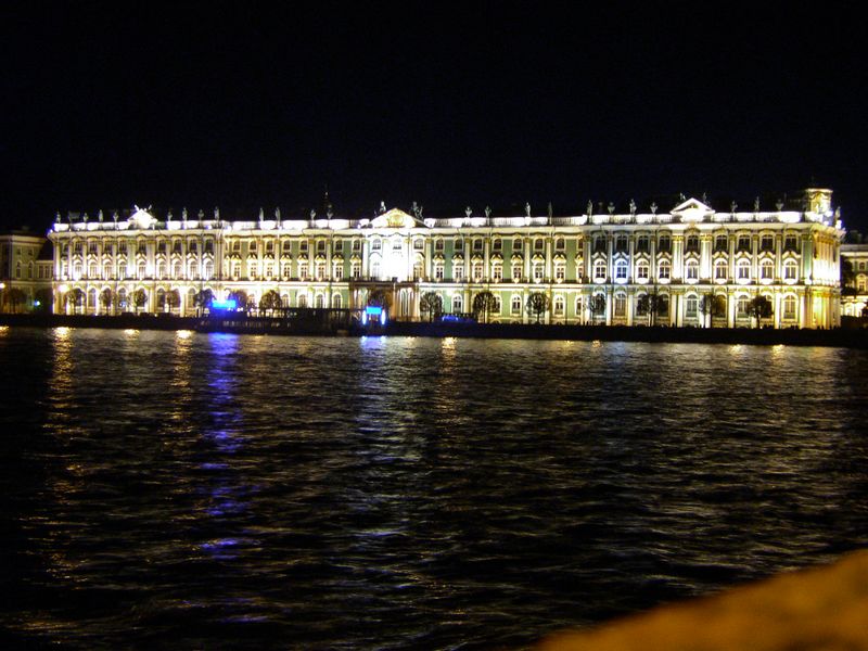 Фотографии -> Санкт-Петербург ->  Виды -> Виды - Зимний дворец