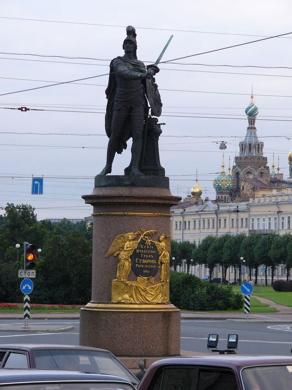 Фотографии -> Санкт-Петербург ->  Виды -> Виды - Памятник Суворову