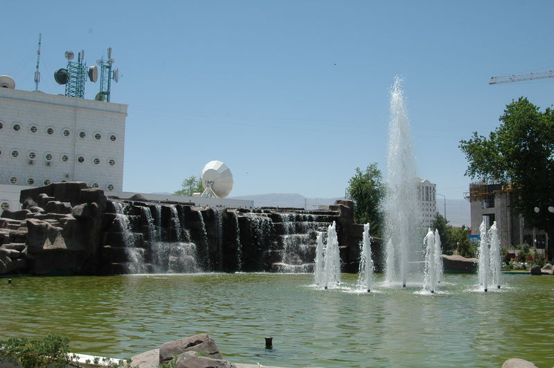 Фотографии -> Поездки -> Поездка в Ашгабат (8-12 июня 2006) ->  День второй -> День второй - 001