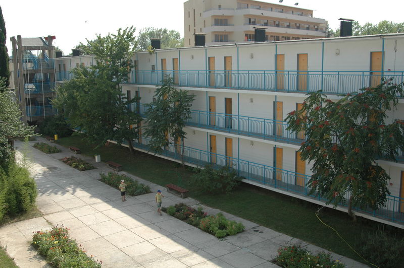 Фотографии -> Поездки -> Поездка в Болгарию (15-22 августа 2006) ->  Отель -> Отель - 004