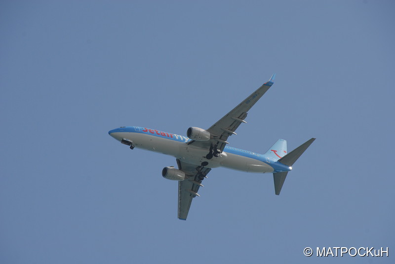 Фотографии -> Поездки -> Отпуск на Крите (24 августа - 18 сентября 2013) ->  Самолёты -> Самолёты - OO-JBV