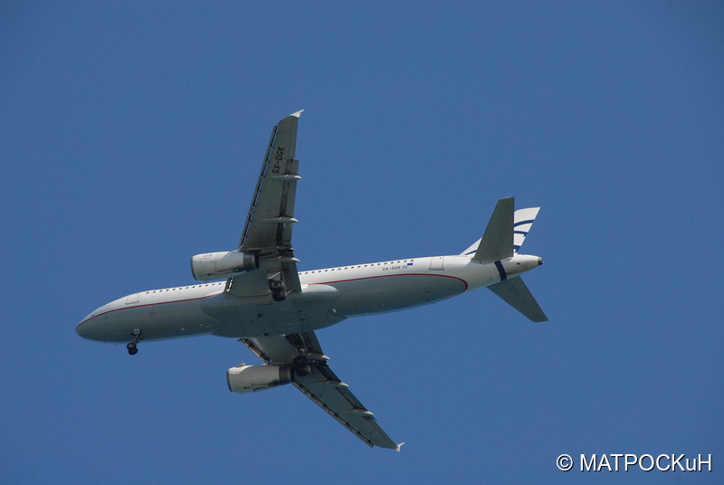 Фотографии -> Поездки -> Отпуск на Крите (24 августа - 18 сентября 2013) ->  Самолёты -> Самолёты - SX-DGK