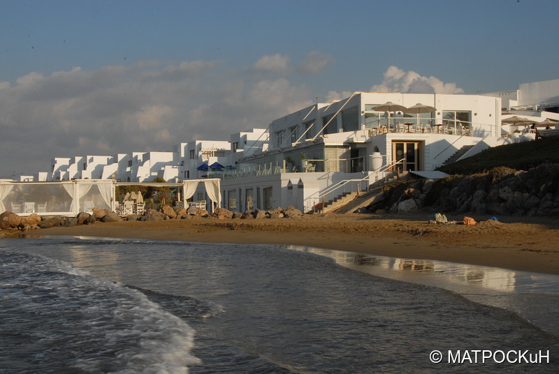 Фотографии -> Поездки -> Отпуск на Крите (24 августа - 18 сентября 2013) ->  На пляже -> На пляже - 016