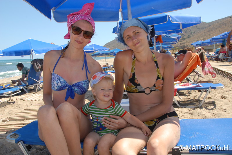 Фотографии -> Поездки -> Отпуск на Крите (17 августа - 7 сентября 2014) ->  На пляже -> На пляже - 004