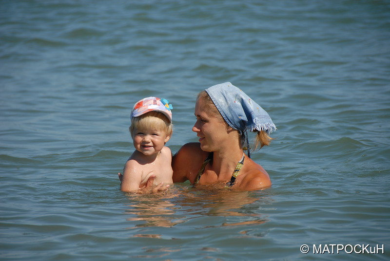 Фотографии -> Поездки -> Отпуск на Крите (17 августа - 7 сентября 2014) ->  На пляже -> На пляже - 015