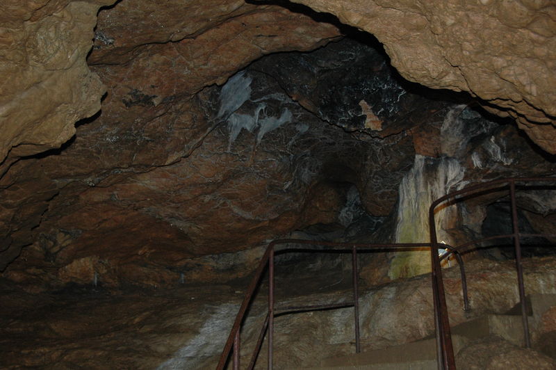 Фотографии -> Поездки -> Отпуск в Крыму (28 июня - 26 июля 2008) ->  Красная пещера -> Красная пещера - 012