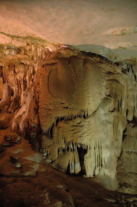 Фотографии -> Поездки -> Отпуск в Крыму (28 июня - 26 июля 2008) ->  Мраморная пещера -> Мраморная пещера - 006