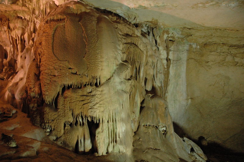 Фотографии -> Поездки -> Отпуск в Крыму (28 июня - 26 июля 2008) ->  Мраморная пещера -> Мраморная пещера - 007