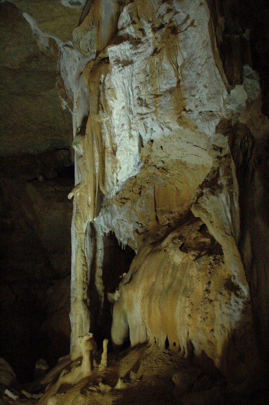 Фотографии -> Поездки -> Отпуск в Крыму (28 июня - 26 июля 2008) ->  Мраморная пещера -> Мраморная пещера - 023