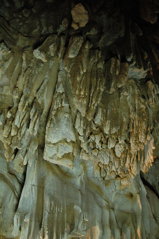 Фотографии -> Поездки -> Отпуск в Крыму (28 июня - 26 июля 2008) ->  Мраморная пещера -> Мраморная пещера - 033