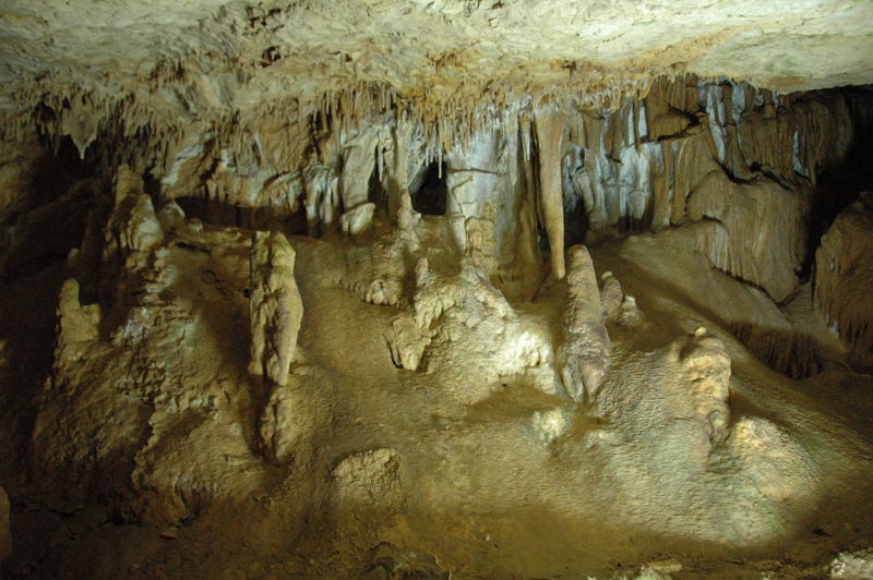 Фотографии -> Поездки -> Отпуск в Крыму (28 июня - 26 июля 2008) ->  Мраморная пещера -> Мраморная пещера - 052