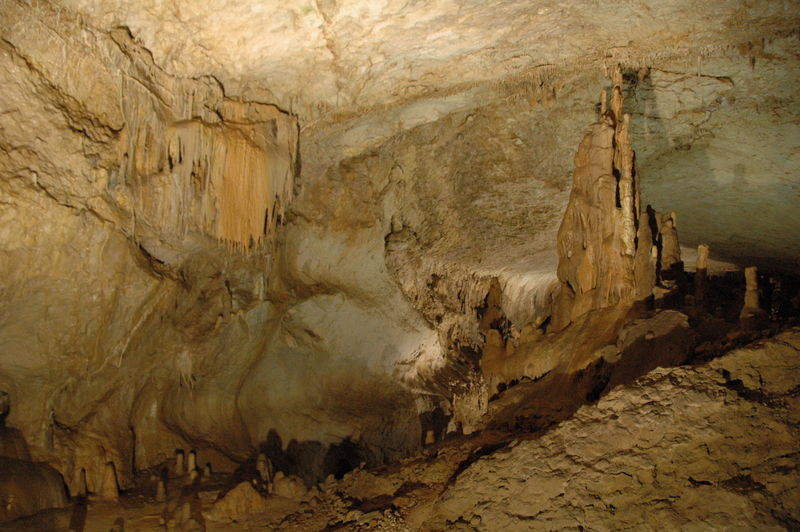 Фотографии -> Поездки -> Отпуск в Крыму (28 июня - 26 июля 2008) ->  Мраморная пещера -> Мраморная пещера - 057