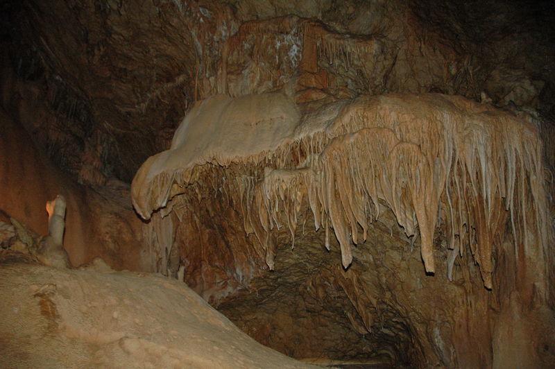 Фотографии -> Поездки -> Отпуск в Крыму (28 июня - 26 июля 2008) ->  Мраморная пещера -> Мраморная пещера - 063
