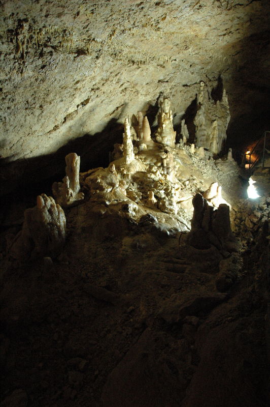 Фотографии -> Поездки -> Отпуск в Крыму (28 июня - 26 июля 2008) ->  Мраморная пещера -> Мраморная пещера - 070