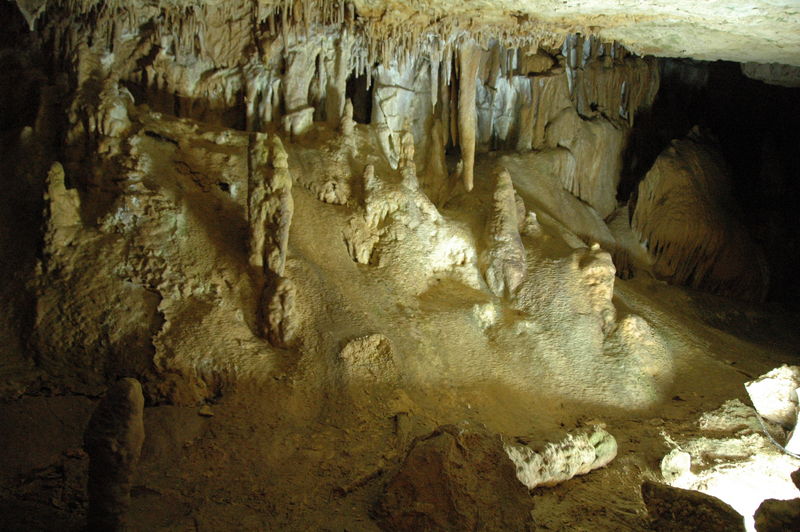 Фотографии -> Поездки -> Отпуск в Крыму (28 июня - 26 июля 2008) ->  Мраморная пещера -> Мраморная пещера - 079