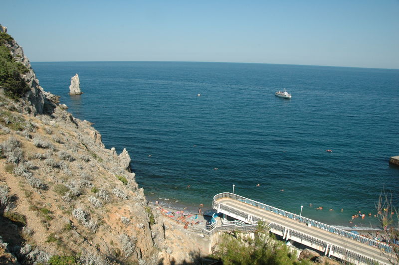 Фотографии -> Поездки -> Отпуск в Крыму (28 июня - 26 июля 2008) ->  Ласточкино гнездо -> Ласточкино гнездо - 005