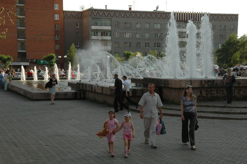Фотографии -> Поездки -> 11-я поездка в Красноярск и поездка в Братск (30-31 июня 2008) ->  Братск -> Братск - 024