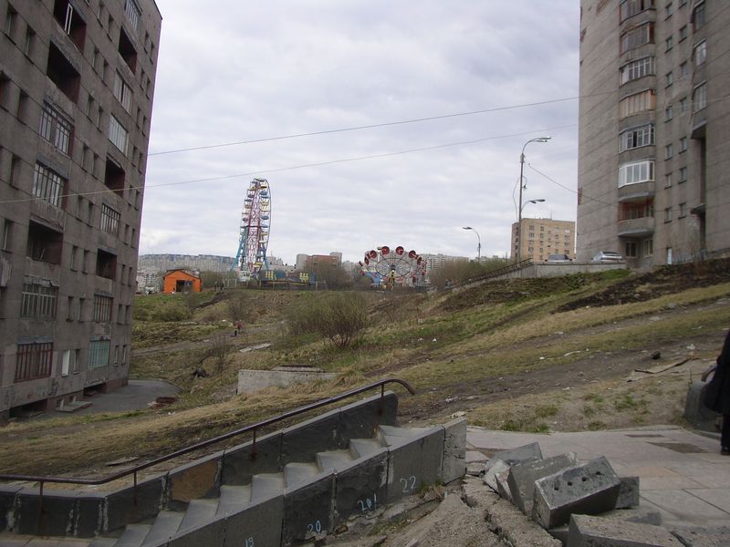 Фотографии -> Поездки ->  Поездка в Мурманск (20-22 мая 2003) -> Поездка в Мурманск (20-22 мая 2003) - 076