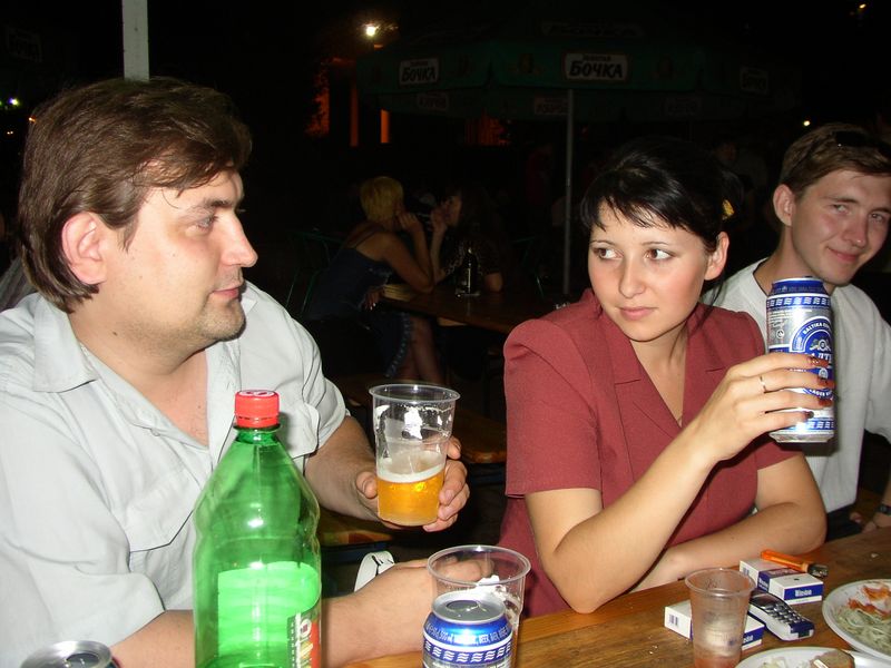 Фотографии -> Поездки -> Поездка в Нижний Новгород и Уфу (4-8 августа 2003) ->  IRC Party. День второй. Проводы (7 августа 2003) -> IRC Party. День второй. Проводы (7 августа 2003) - 038