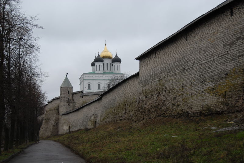 Фотографии -> Поездки -> Поездка в Великий Новгород и Псков (21-22 декабря 2006) ->  Псков -> Псков - 005