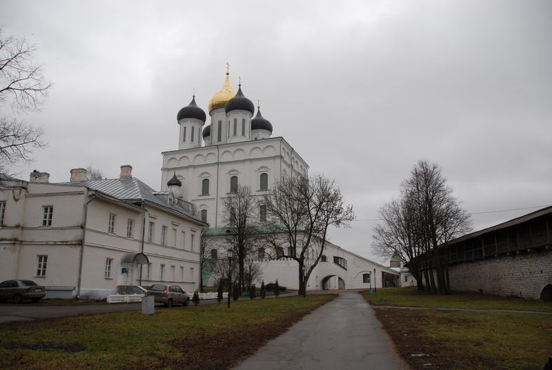 Фотографии -> Поездки -> Поездка в Великий Новгород и Псков (21-22 декабря 2006) ->  Псков -> Псков - 045