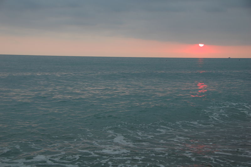 Фотографии -> Поездки -> Отпуск в Шепси (30 июня - 22 июля 2007) ->  Вид из окна. Море -> Вид из окна. Море - 007
