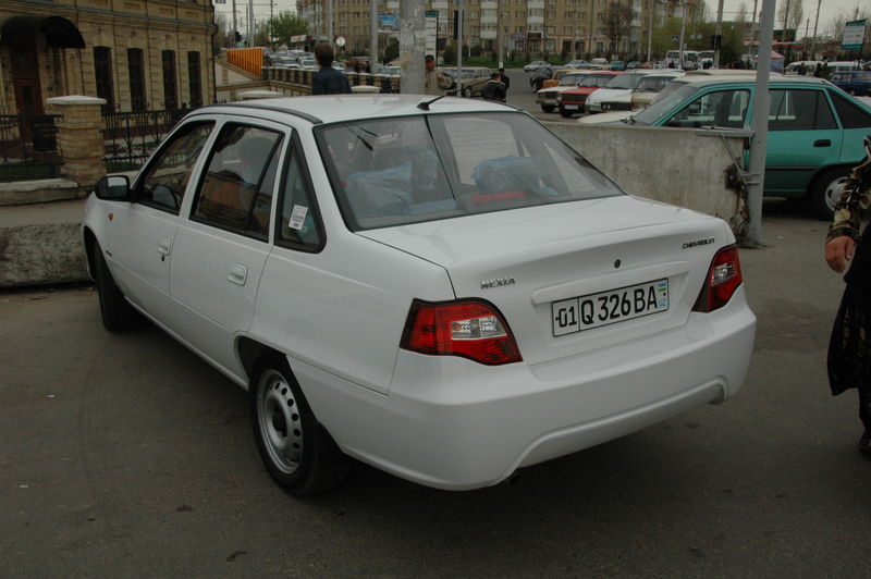 Фотографии -> Поездки ->  Поездка в Ташкент (18-24 марта 2009) -> Поездка в Ташкент (18-24 марта 2009) - Chevrolet Nexia