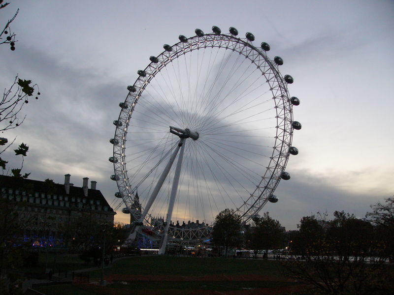Фотографии -> Поездки -> 2-ая поездка в Англию (14 - 25 ноября 2004) ->  Лондон -> Лондон - 010